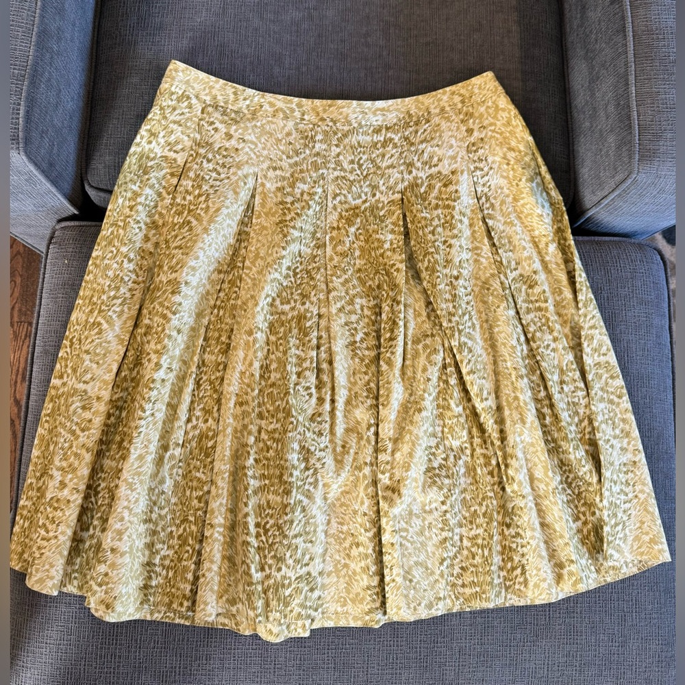 Talbots women pleated skirt size 14 petite